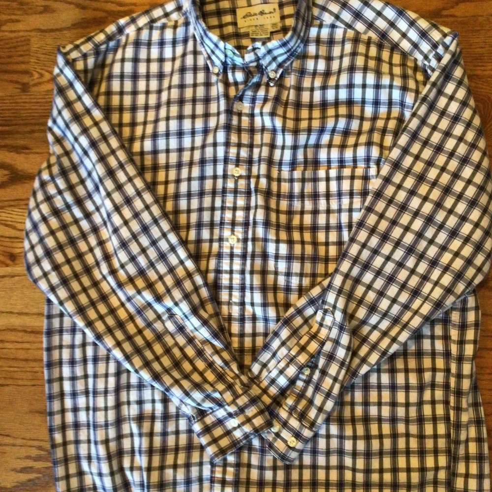 Eddie Bauer 100% Cotton Exceptional Casual Shirt.